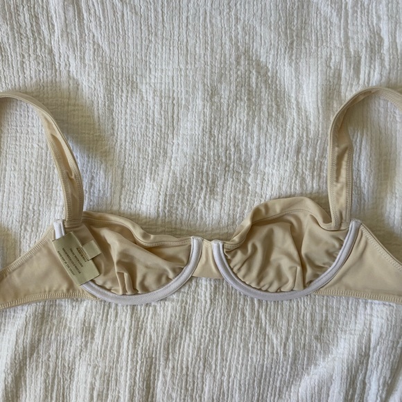 SOLD Belle The Label Oracle Bikini Top Cream Off-White Size S Balconette Bikini - Picture 7 of 8
